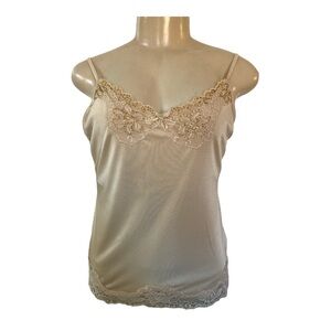 The limited Lacey Cami size M